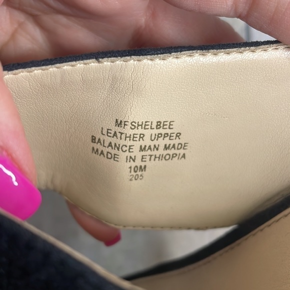 MARC Fisher‎ women’s black suede platform wedges. Size 10M. Good condition. - Picture 7 of 8